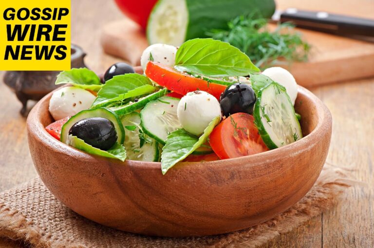 How to Make a Salad in 5 minutes