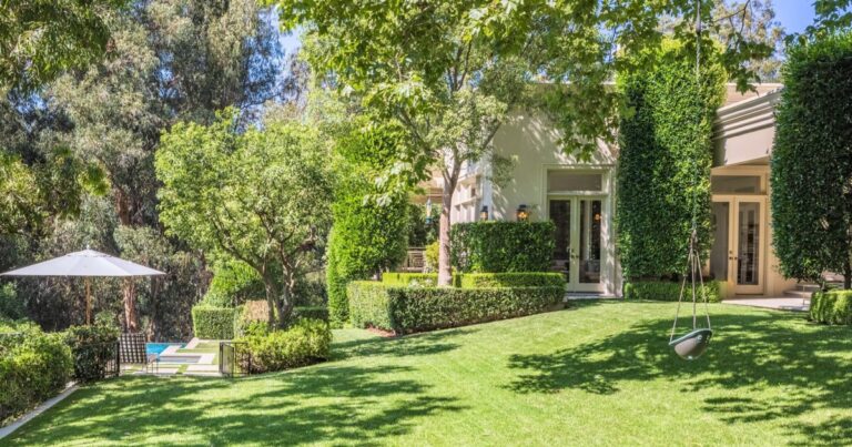 Katy Perry unloads Beverly Crest mansion for $18 million