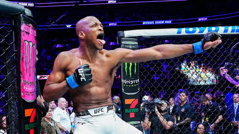 Michael Page decisions Jared Cannonier at UFC 319