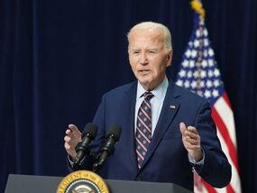 'Mumbling' Joe Biden slammed for