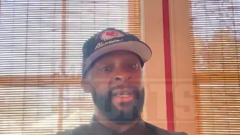 Chiefs Legend Dante Hall Says Taylor Swift Meeting