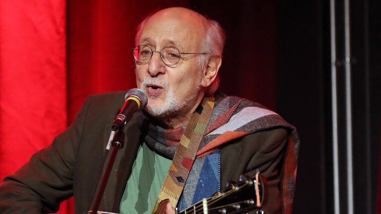 Peter, Paul and Mary's Peter Yarrow Dead at