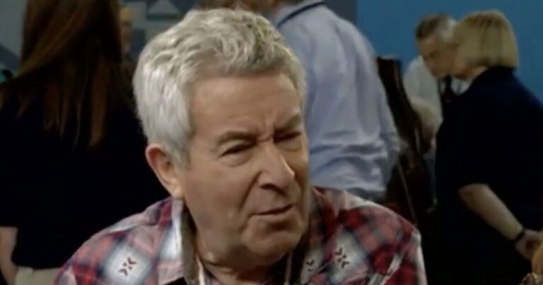 Antiques Roadshow fake mistakenly valued at £40k turns