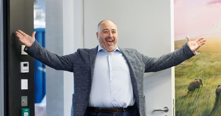 BBC pressure mounts to pull Wynne Evans new show after