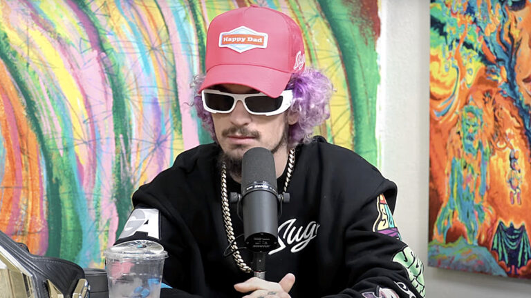 Coach explains why Sean O'Malley quit social