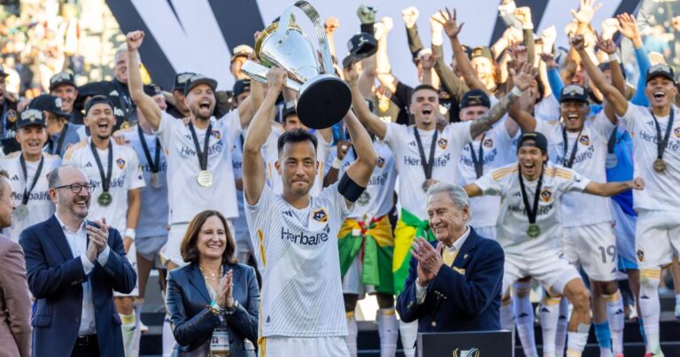 Galaxy re-sign captain Maya Yoshida