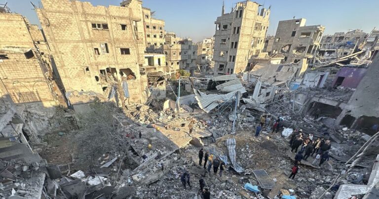 Gaza ceasefire deal 'on the brink' as USA comes