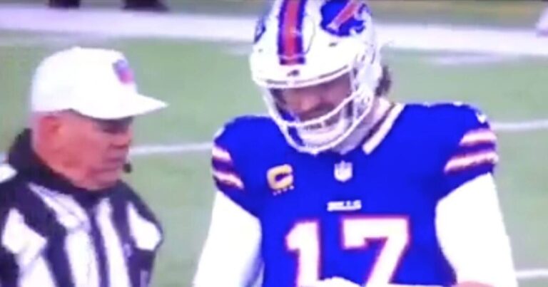 Josh Allen overcomes gruesome injury as Buffalo
