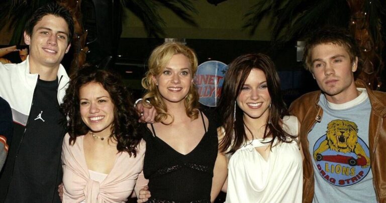 'One Tree Hill reboot missing one thing and I'm