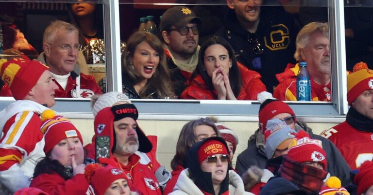Taylor Swift's gesture during Caitlin Clark chat