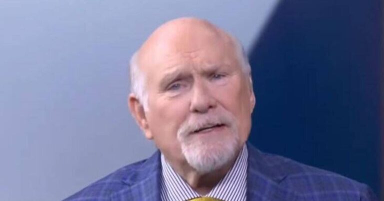Terry Bradshaw used fake name when taken to