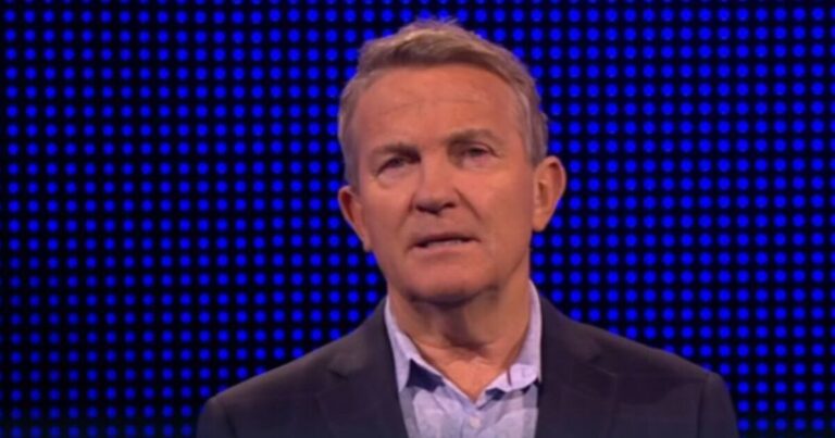 The Chase fans 'switch off' as player messes up 'easy'