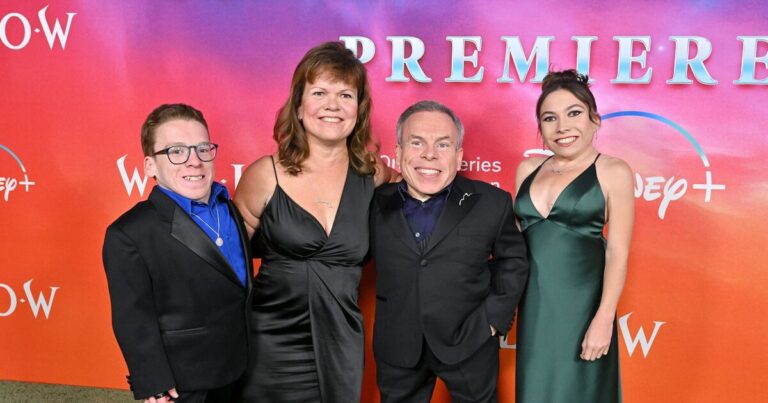 Warwick Davis sues hospital for negligence after wife's
