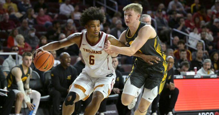 Wesley Yates III and Desmond Claude help USC men