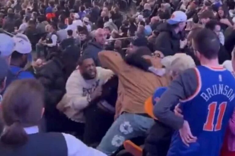 Fans trade punches in wild brawl at Knicks-Raptors | Sports News