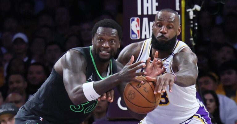 Lakers suffer blowout Game 1 playoff loss to