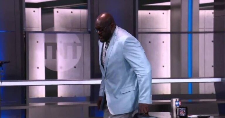 Shaquille O'Neal sprints off live TV set and