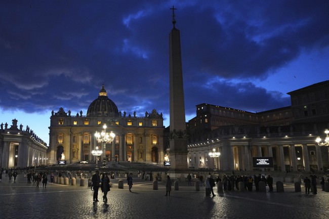 The Fly on the Vatican Wall – RedState