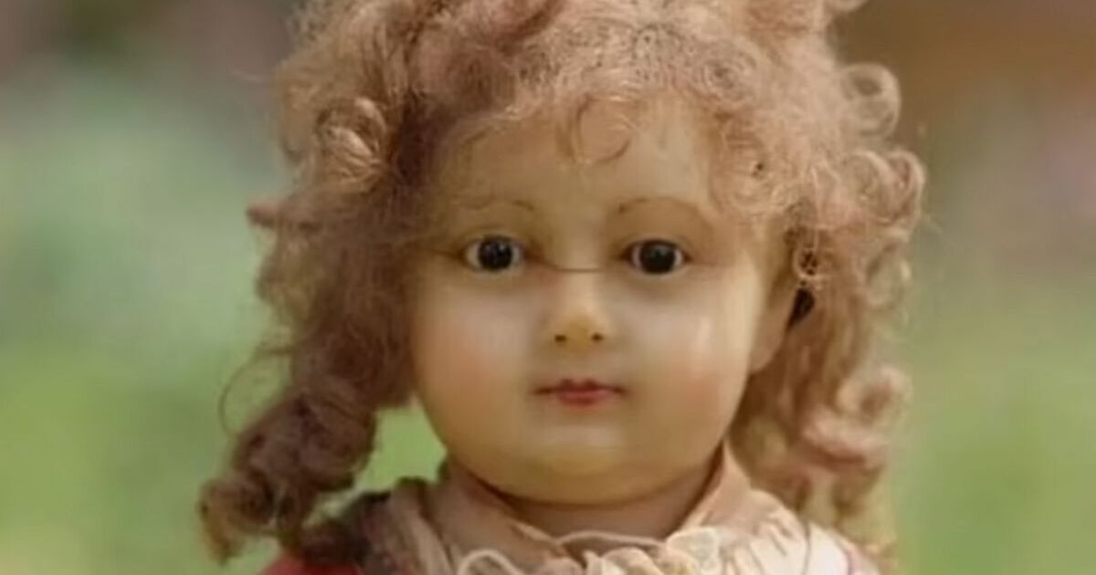 7 of the most strange items ever appraised on | TV Shows