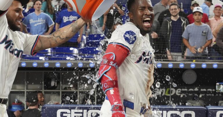 Dodgers' bullpen fatigue leads to extra-innings