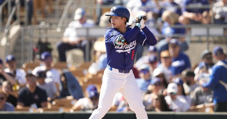 Dodgers call up utilityman Hyeseong Kim, who will
