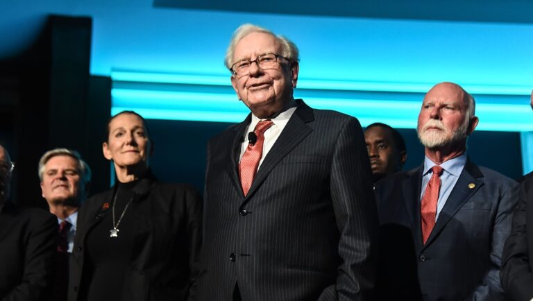 Warren Buffett’s Net Worth: How Much Money He