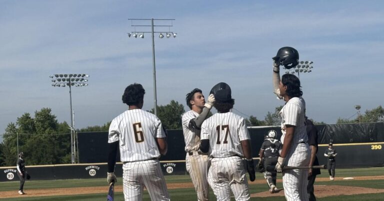 Prep baseball: Eight-run first inning lifts Crespi