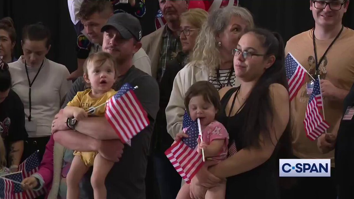 Alex Jones Claims White South Africans Fleeing | Gossip Wire News