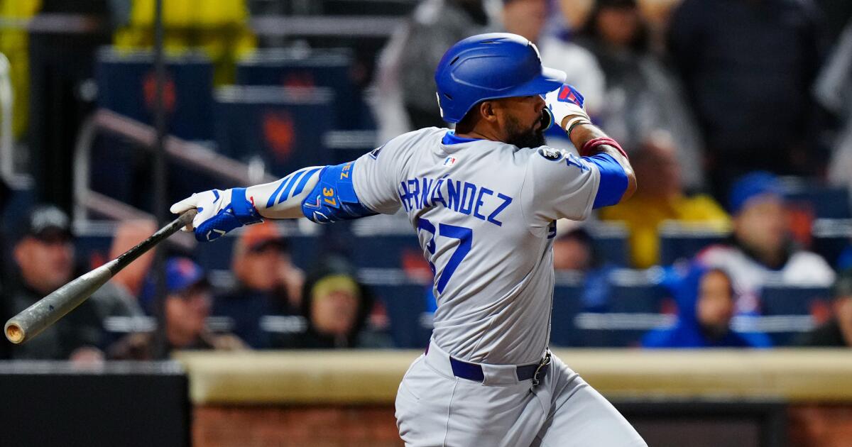 Dodgers overcome bullpen woes and rain to beat | College News