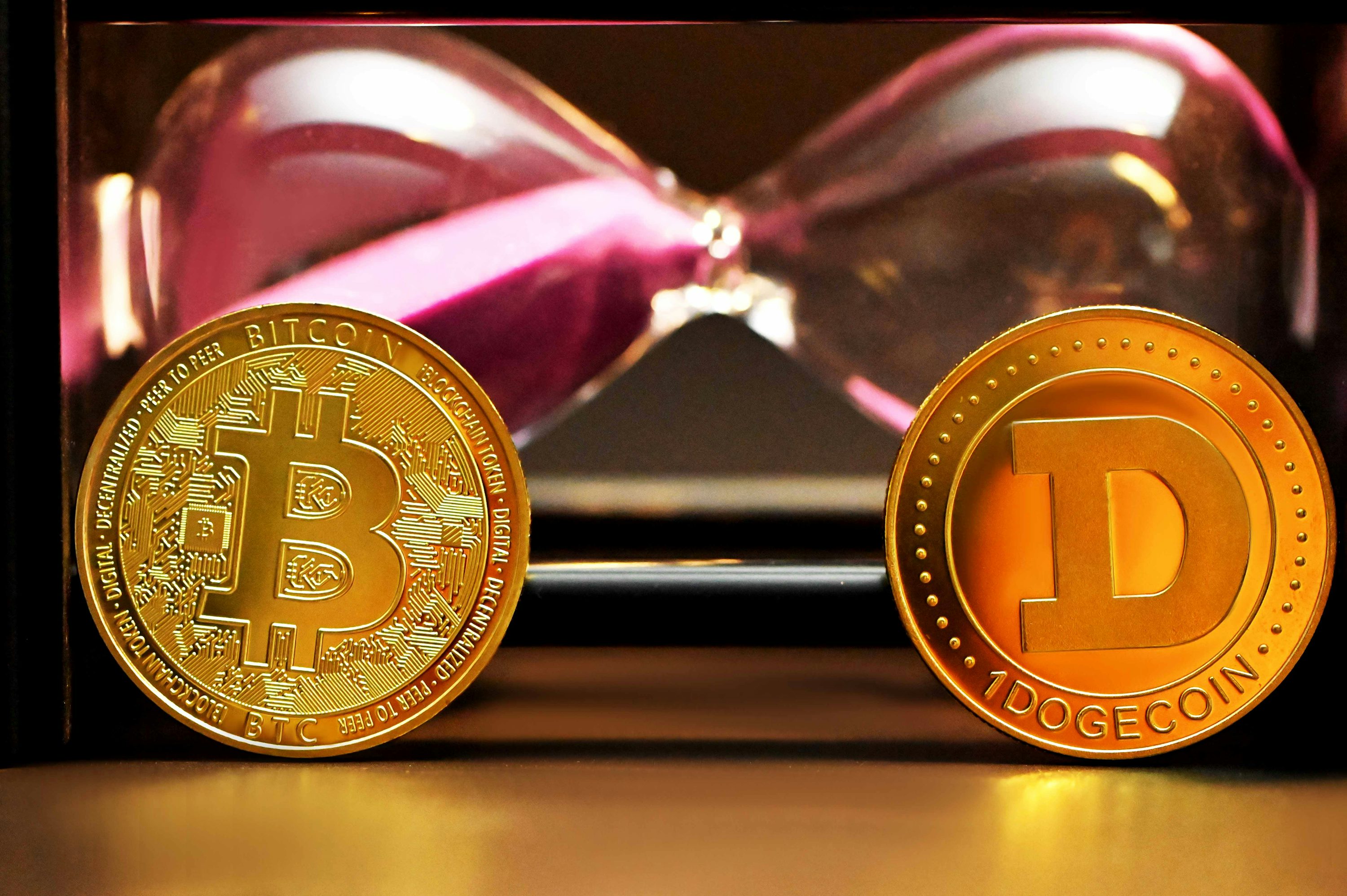 Dogecoin Weekly Chart Shows Bitcoin-Like Movements | Crypto News