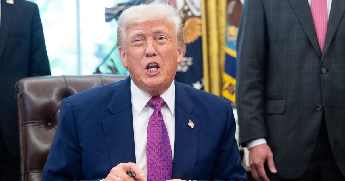 Donald Trump announces crunch meeting with Putin | Political News