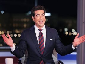 Fox News host Jesse Watters in hysterics as comedian | Latest US News