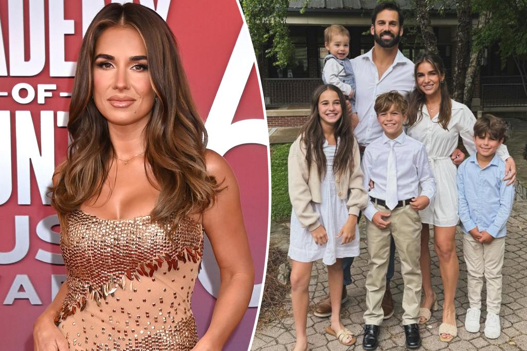 Jessie James Decker's unique military roots help | Gossip Wire