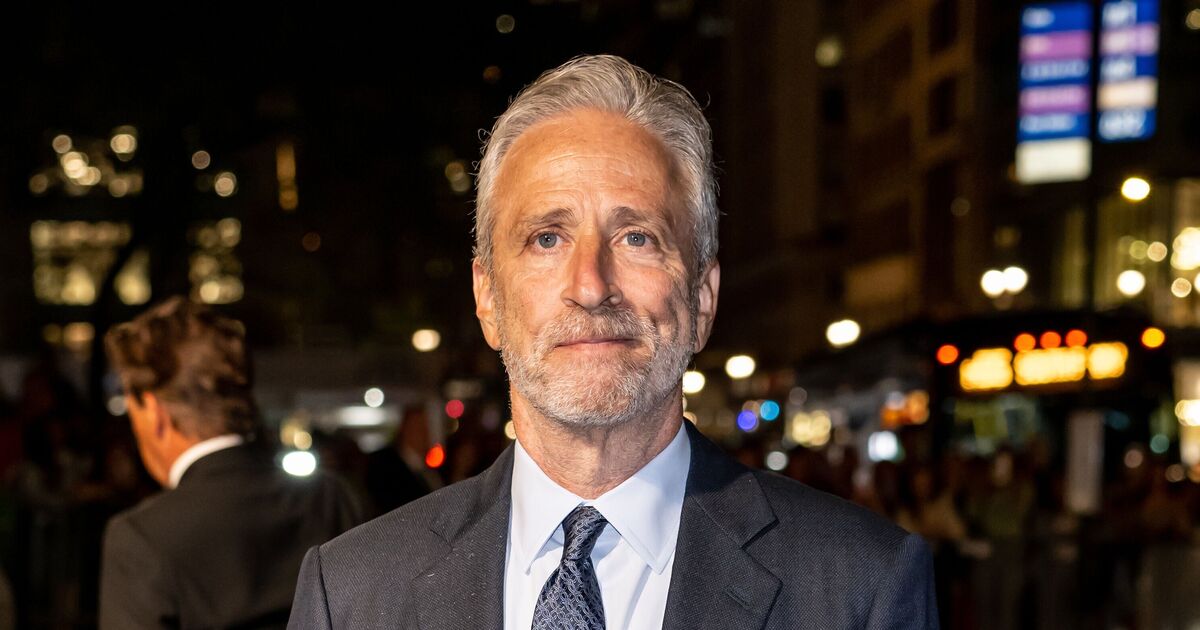 Jon Stewart warns ‘greedy king’ Trump faces dark | Political News