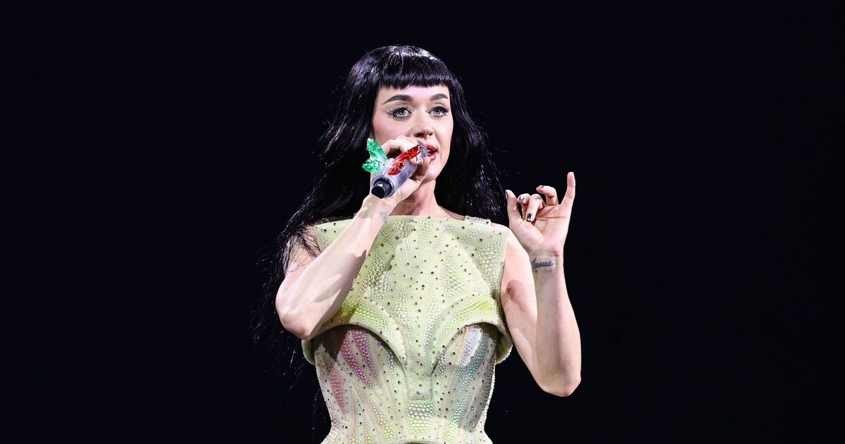 Katy Perry accused of throwing a ‘tantrum’ for clapping | Music News