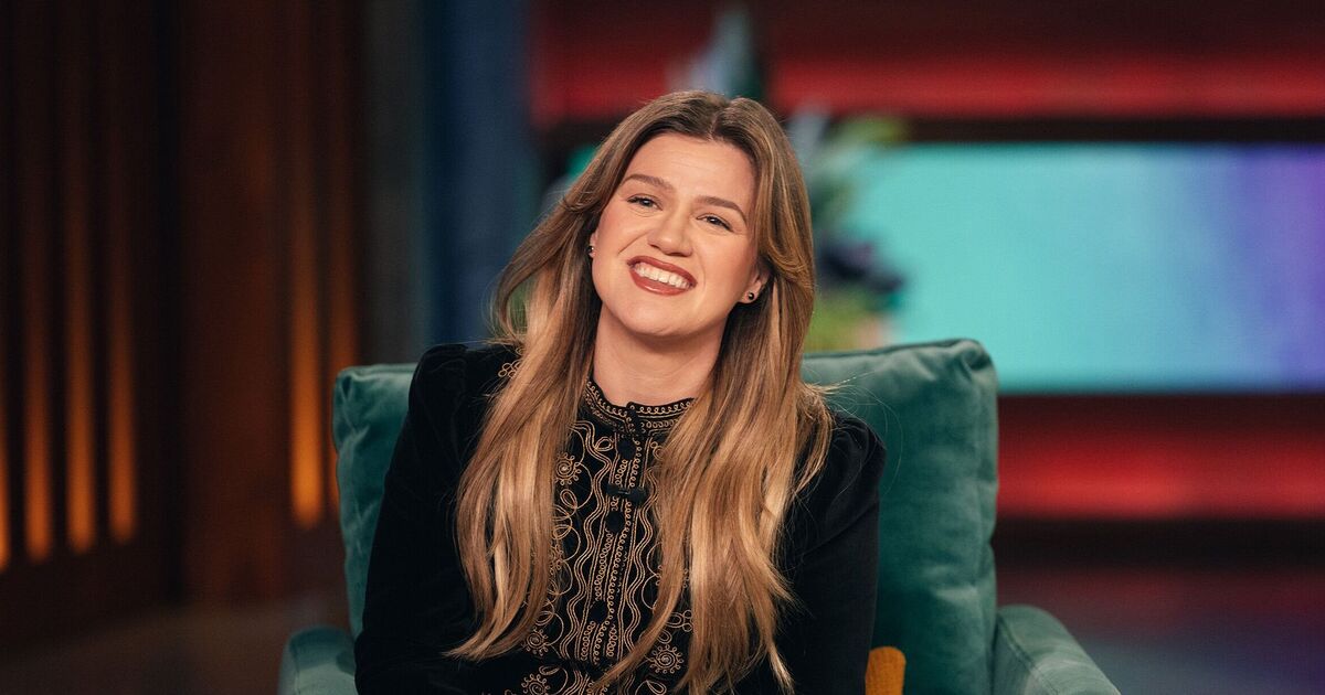 Kelly Clarkson considers leaving talk show as she | TV Shows