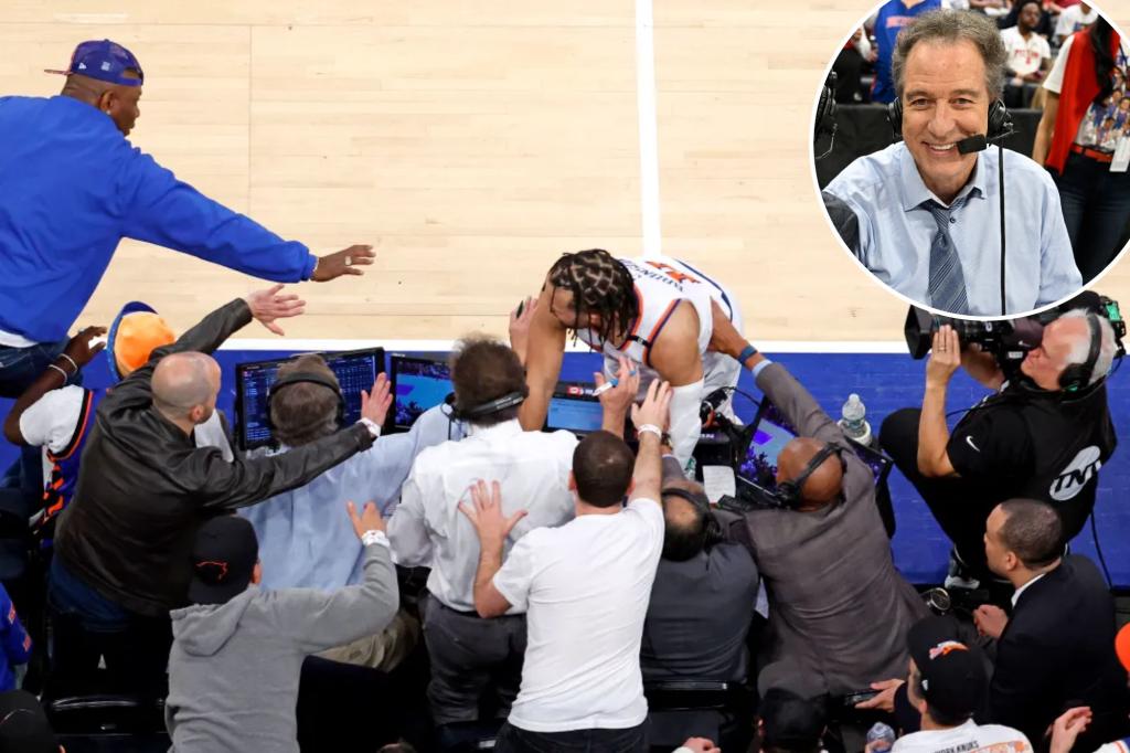 Kevin Harlan's wild 'wet' and 'dirty' call stuns | Sports News