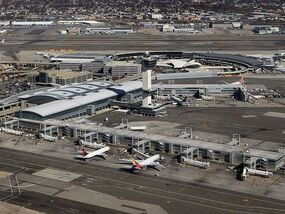 Man who 'threatened' Trump arrested at JFK in | New York News