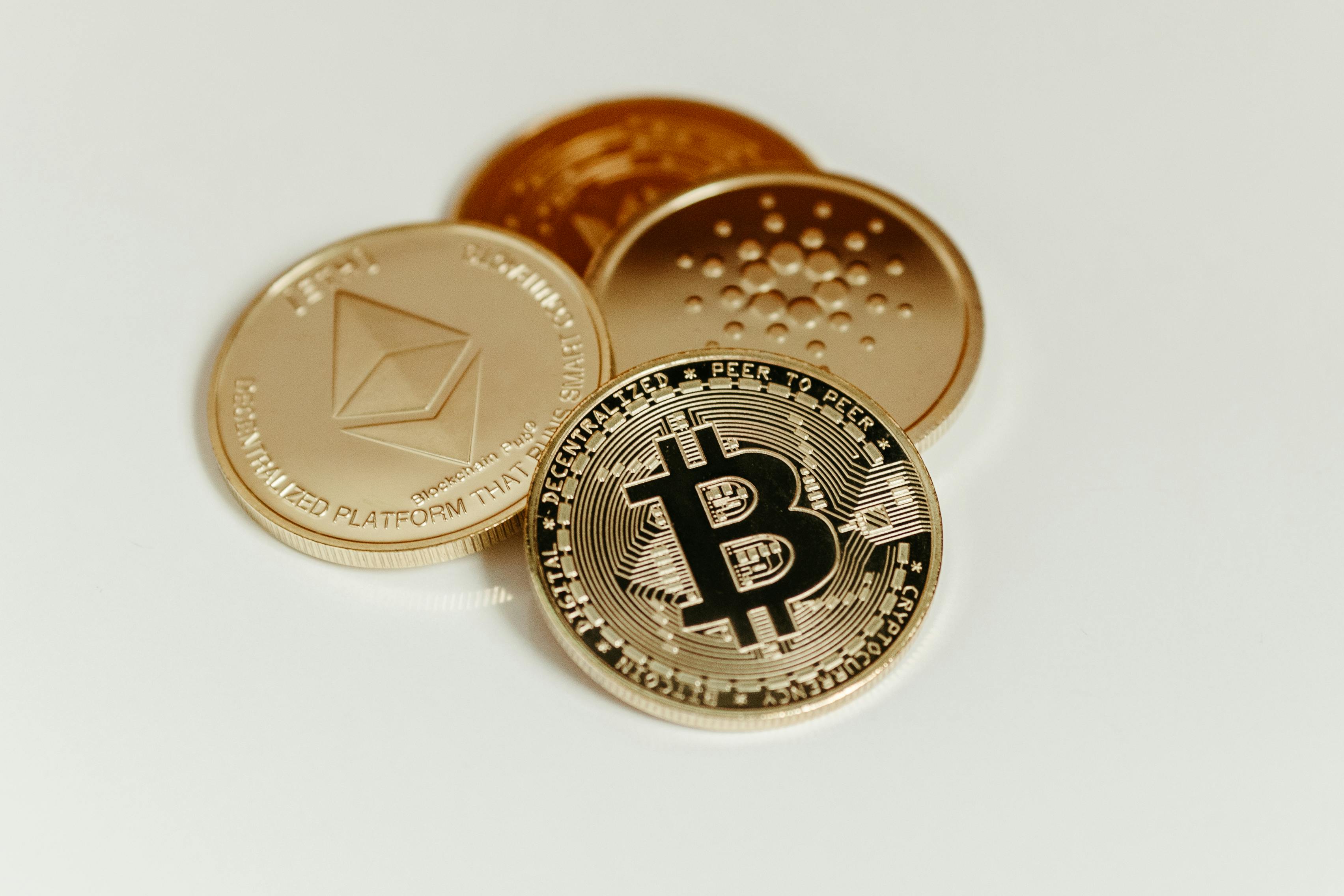 No Room For Doubt: Analyst’s $900K Bitcoin | Crypto News