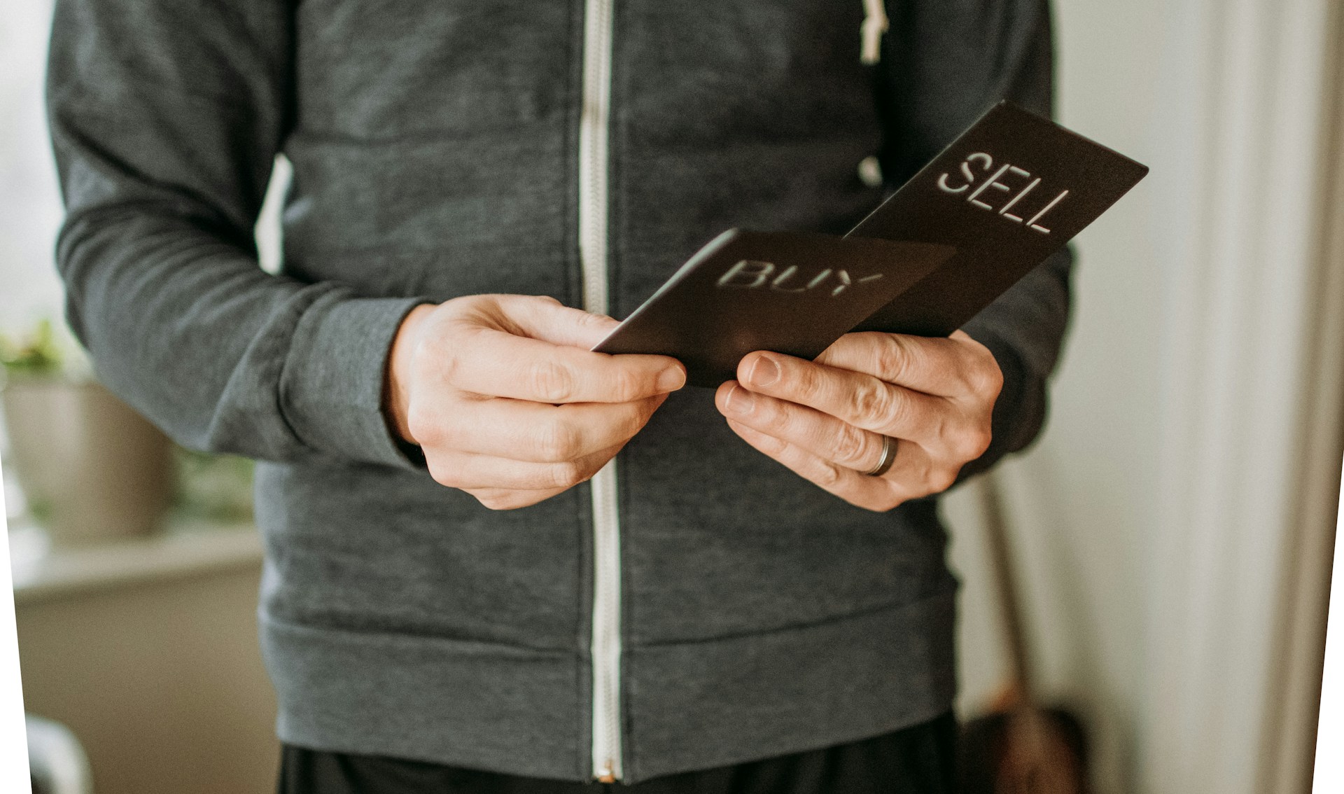Solana Retests Critical Support Amid Market | Crypto News