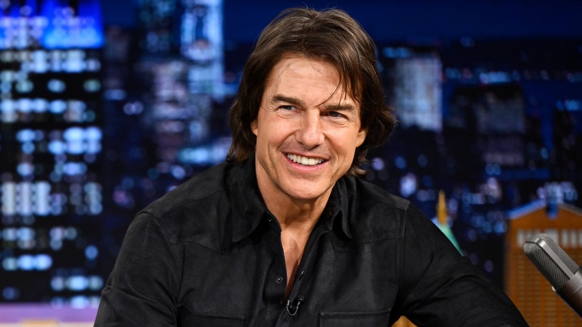 Tom Cruise And Jimmy Fallon Perform Mission | Gossip Wire News
