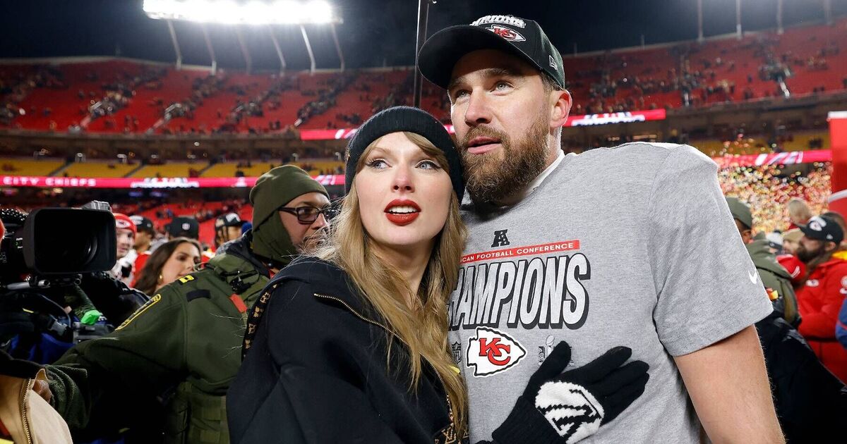 Travis Kelce 'buys £80k gifts' for Taylor Swift | NFL News