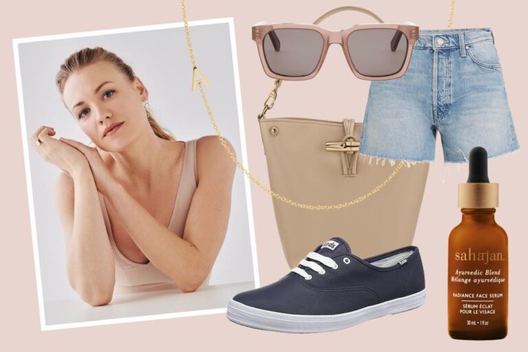 ‘The Handmaid’s Tale’ star Yvonne Strahovski's