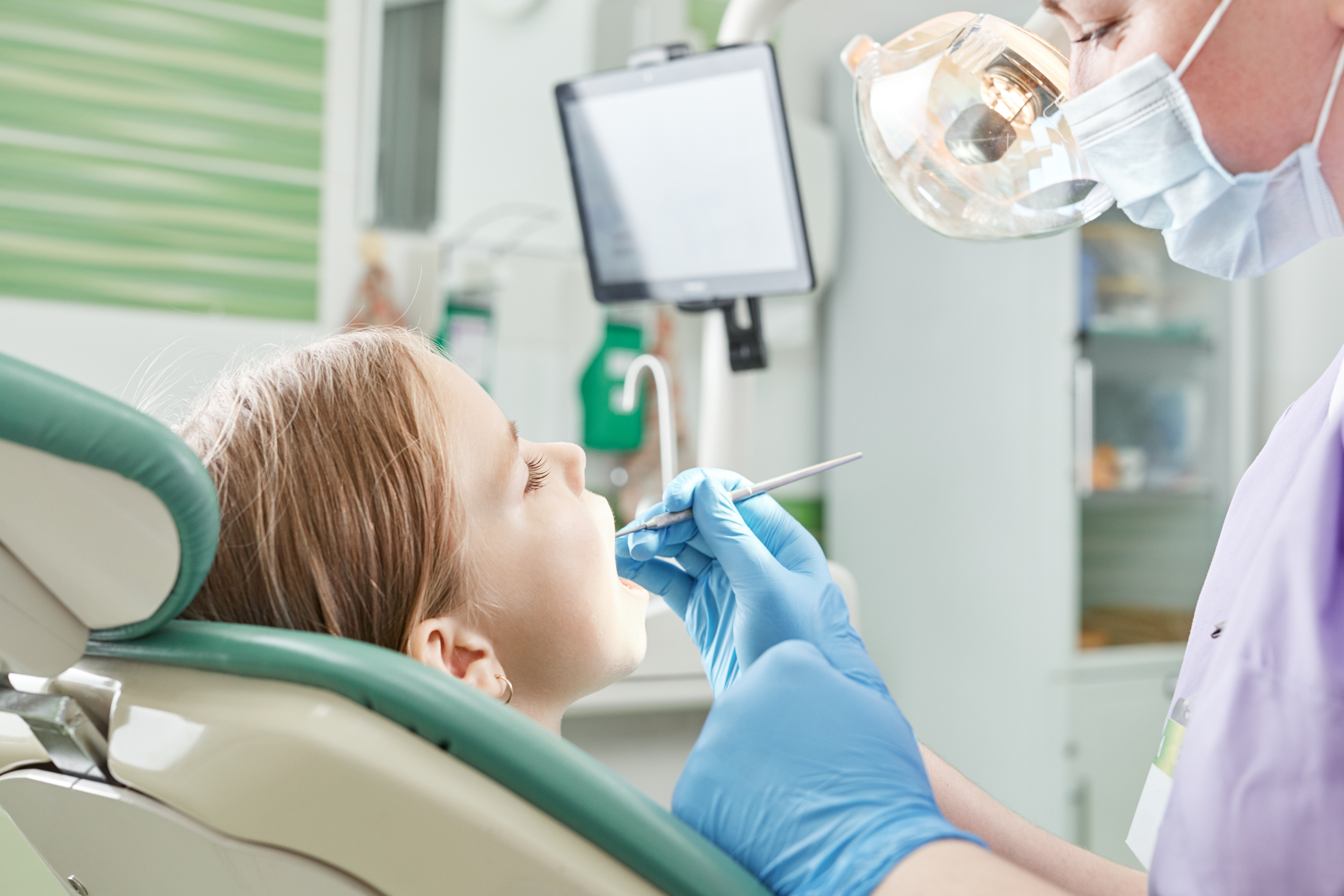 Dentist reveals the toothbrushing mistake nearly everyone is making |