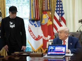 Elon Musk quiet after losing $34billion | Elon Musk News