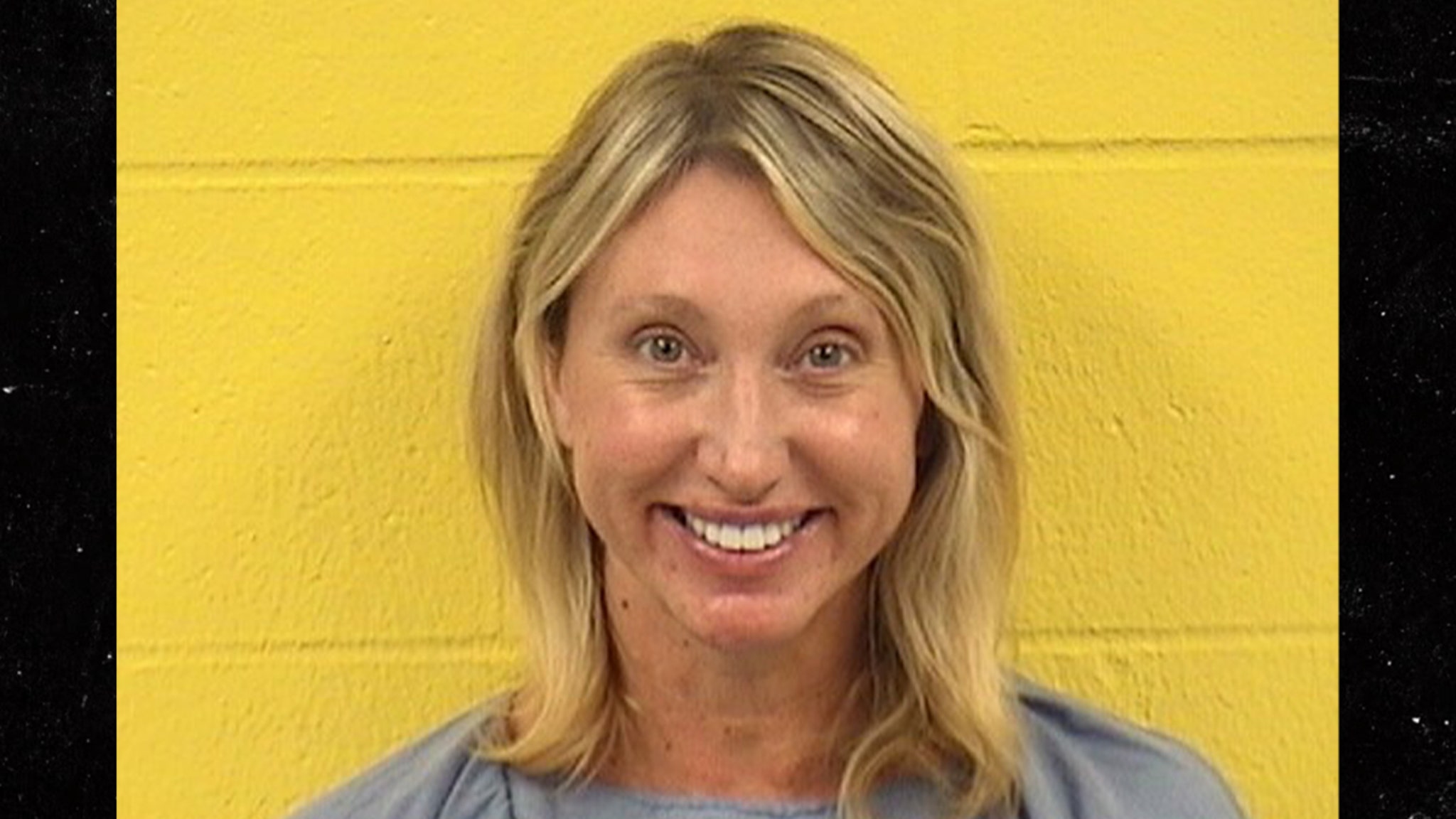 Ex-Ohio Teacher Flashes Big Smile in New Mug Shot