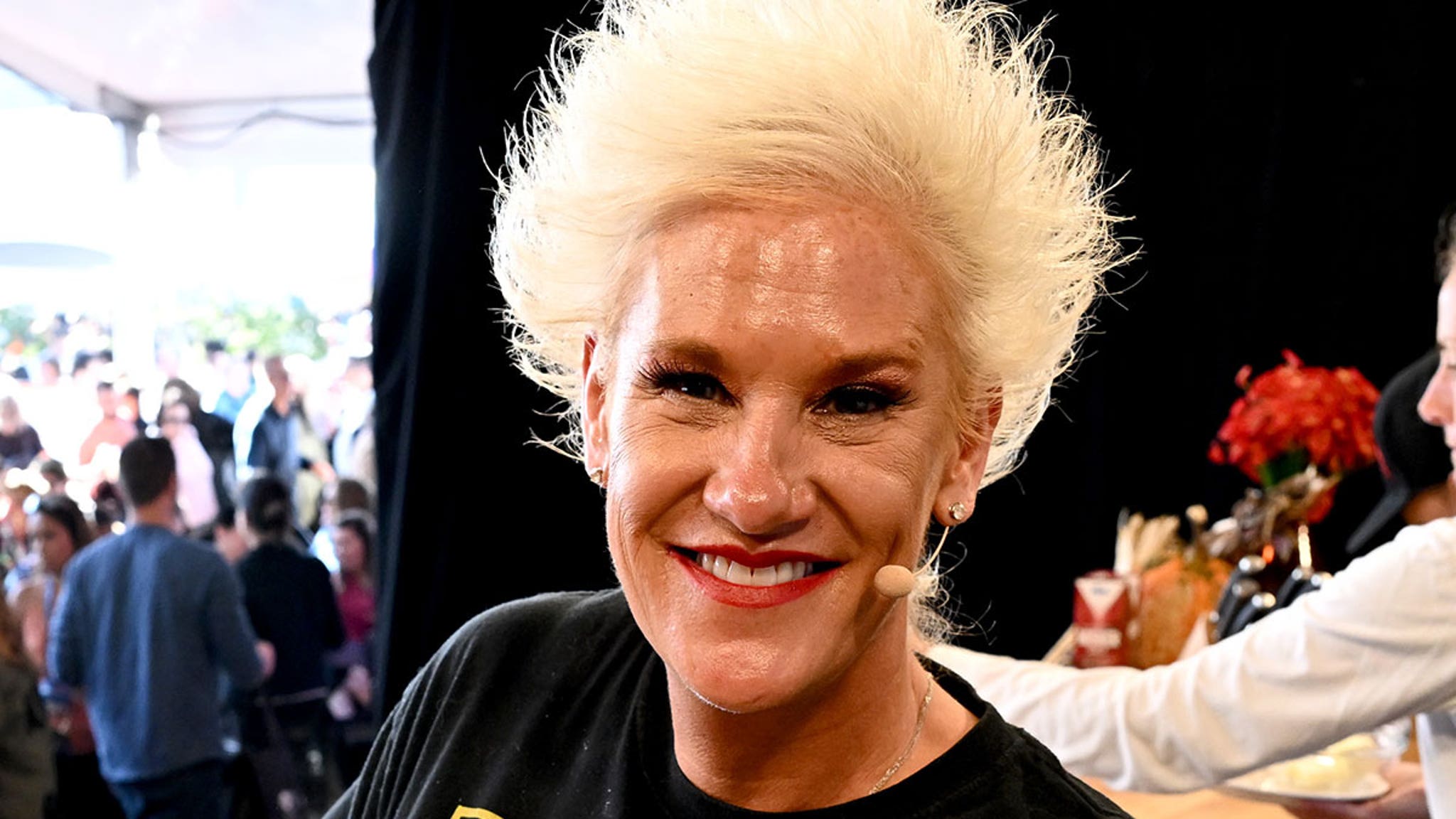 Food Network Star Anne Burrell Smiles in Final