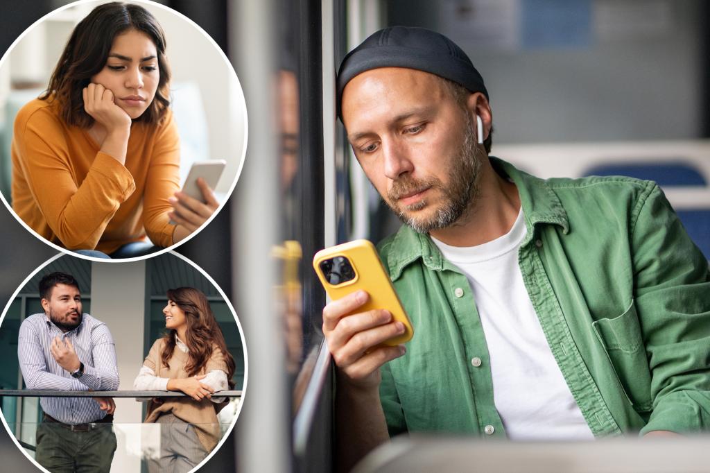 'FOPO' is a damaging habit, experts say | Lifestyle News