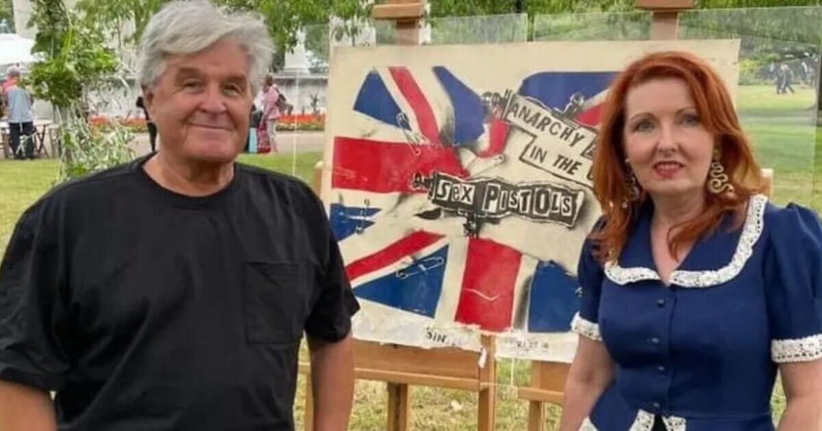 Grandad’s punk clothes ‘too rude’ for Antiques Roadshow | UK News