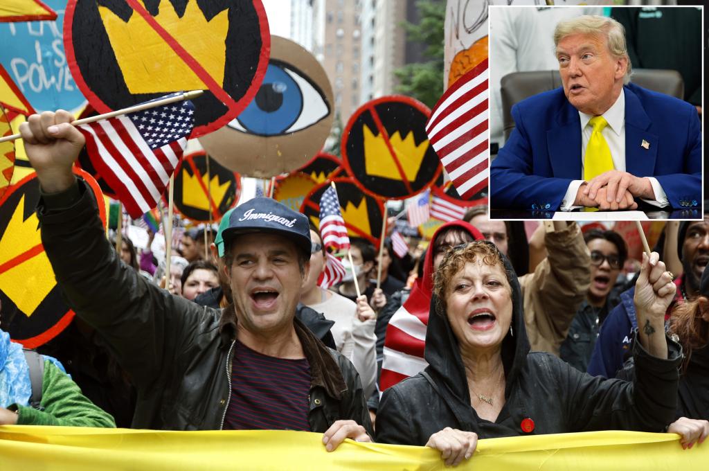 Mark Ruffalo decries 'extreme wealth' controlling | Gossip Wire